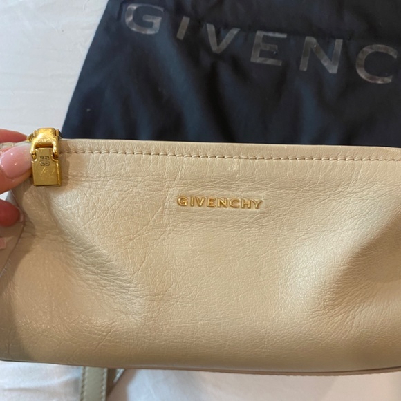 Authentic Givenchy Mini Pandora Crossbody Bag - Picture 3 of 14